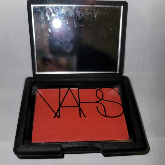 ❌️SOLD 🟣2/$40 - NARS BLUSH in EXHIBIT A - Picture 4 of 6